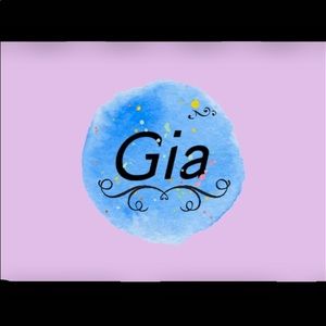 Meet your friend, Gia